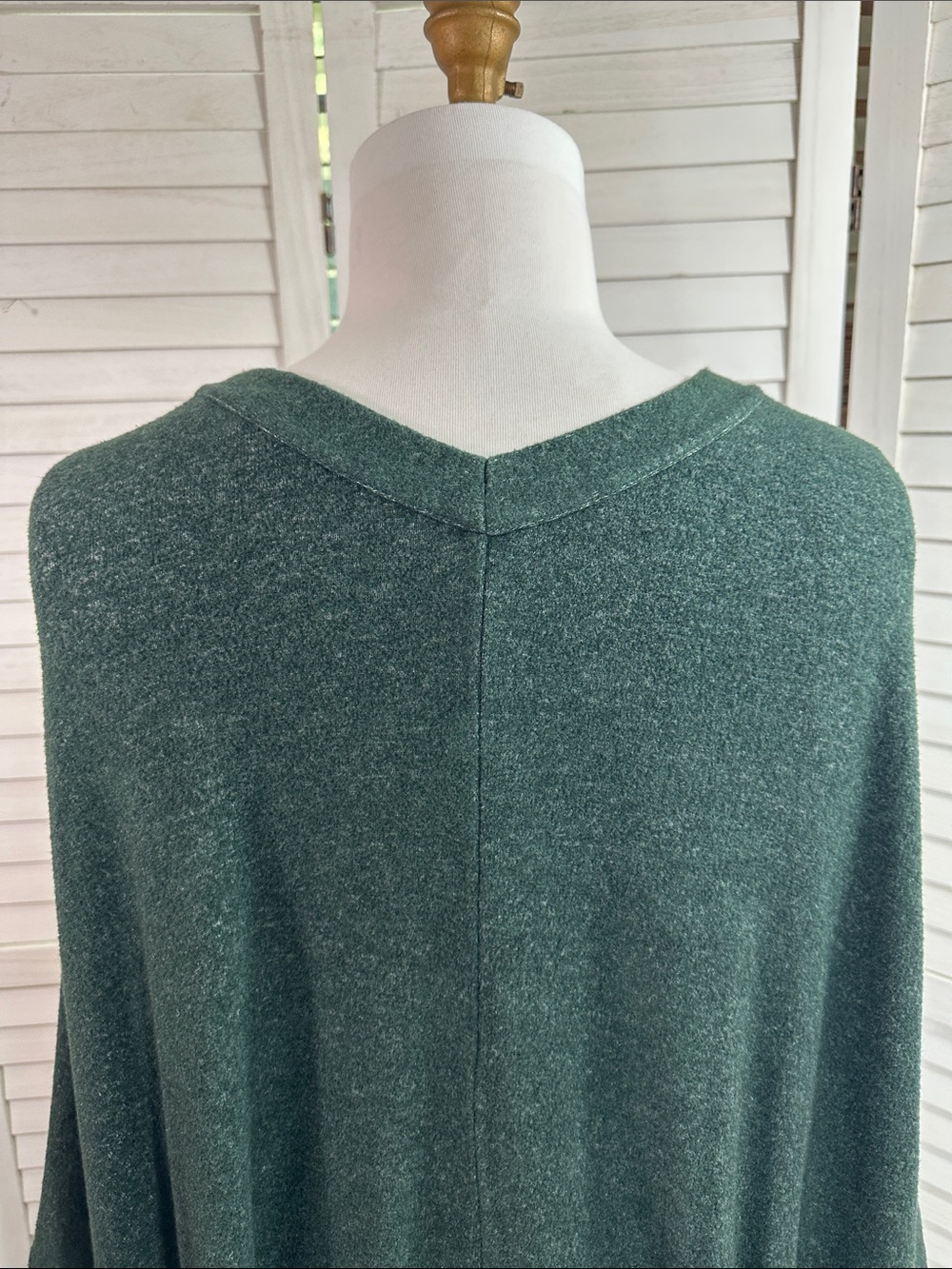 Susan Graver Lifestyle 3X Green Oversized Batwing Cardigan Button Front Pockets - Picture 9 of 13